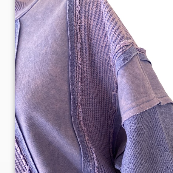 Periwinkle Washed Mixed Fabrics/Long Sleeve Pullover Top /thumbholes/ tunic NWT - Picture 7 of 15